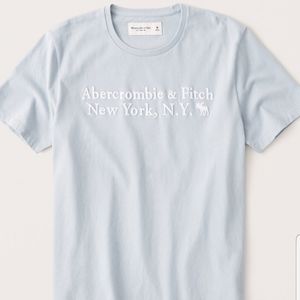 Man
Logo print T-shirt